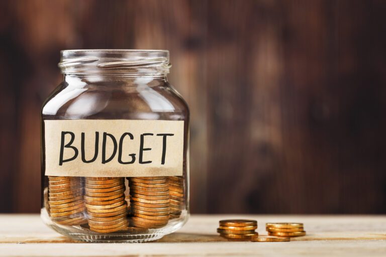 6 Simple Budgeting Tips